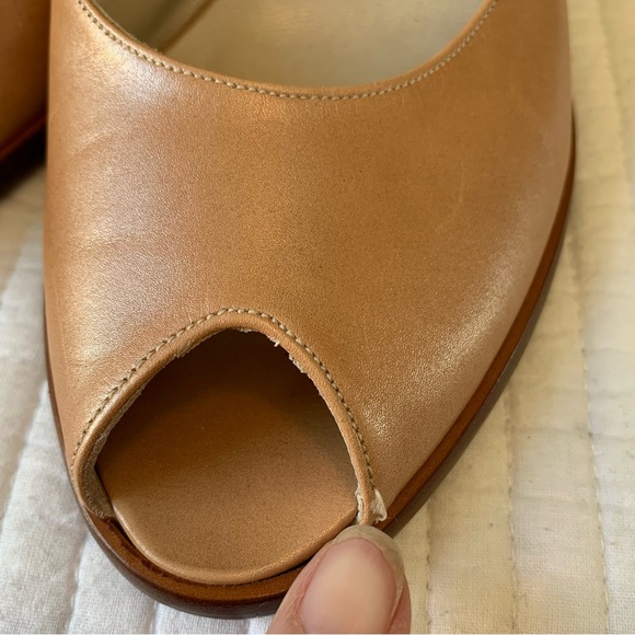 Kenneth Cole peep toe heels in nude - Picture 5 of 9